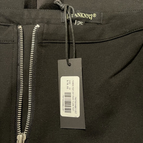 BlankNYC Tuxedo point zip front flare pant - Picture 3 of 3